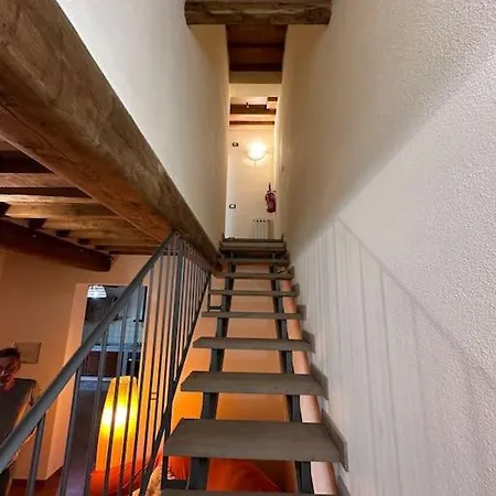 Arancio B * لوكا